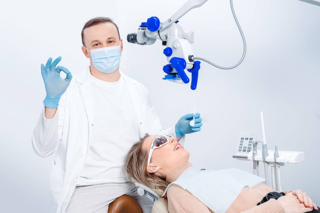 find international dentists